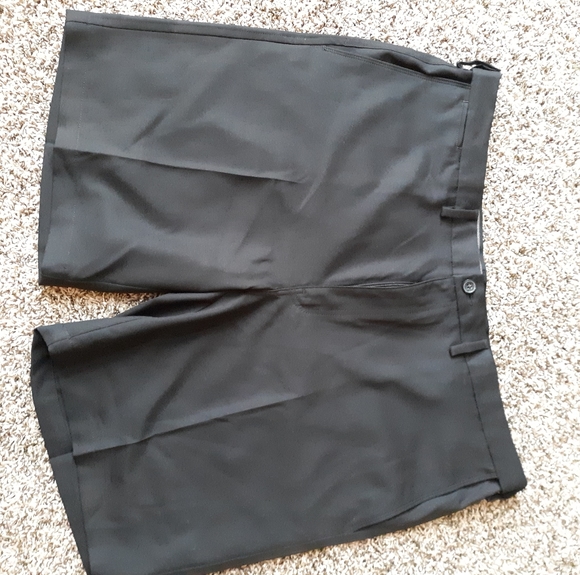 Haggar Other - Haggar Cool 18 Pro Mens Golf Shorts EUC black